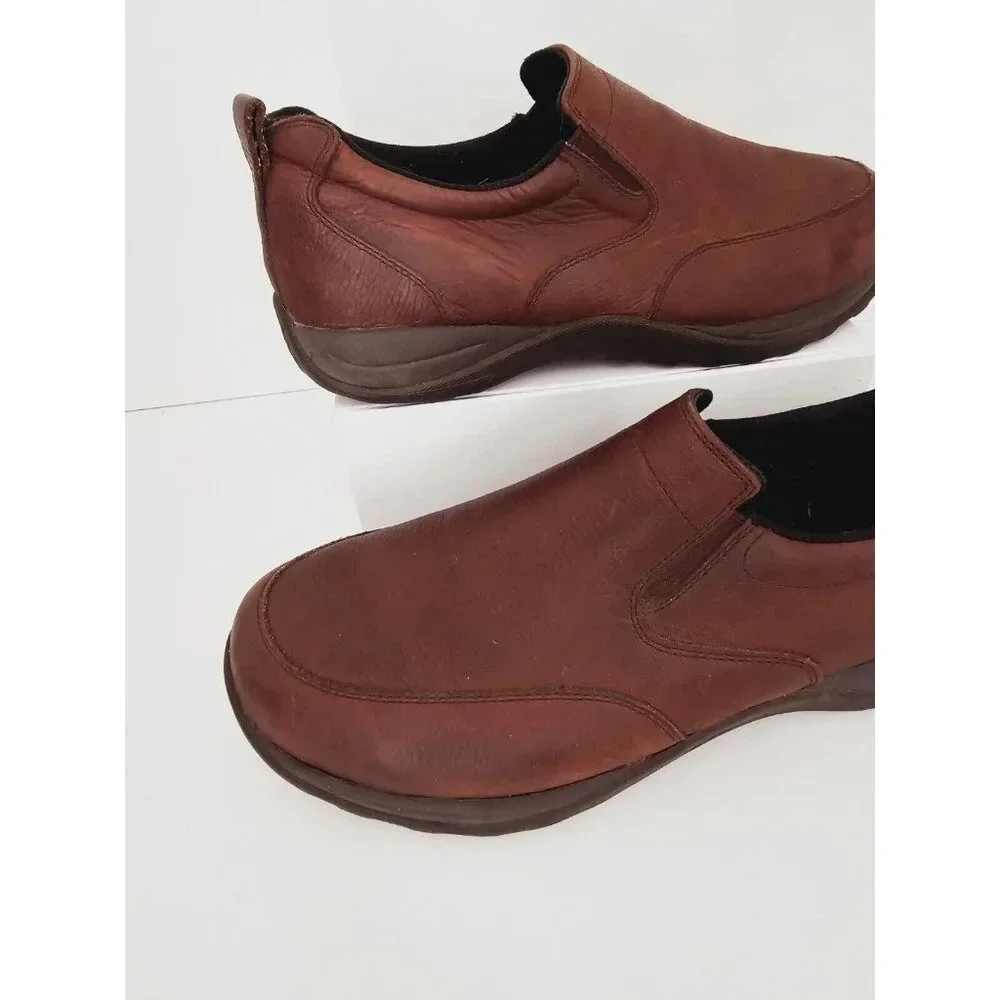 LL Bean Brown Leather Slip On Causal Mens Shoes Size 11.5 - Picture 3 of 7